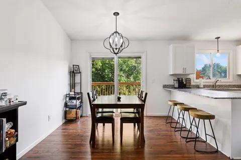 $395,000 | 2316 Van Sloun Road, Chaska, MN 55318