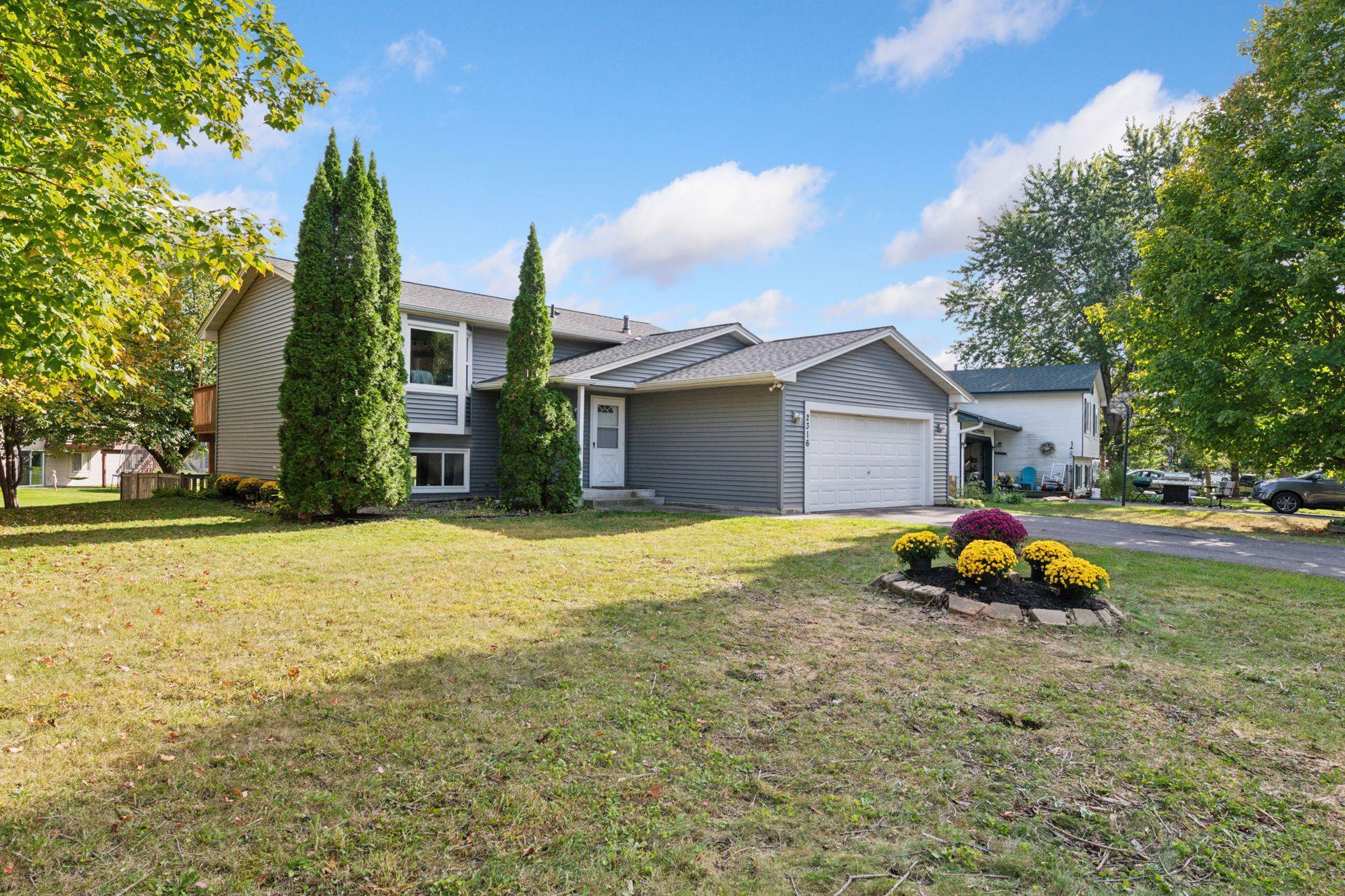 2316 Van Sloun Road Chaska, MN 55318 - Photo 2 of 52