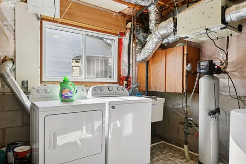 $395,000 | 2316 Van Sloun Road, Chaska, MN 55318