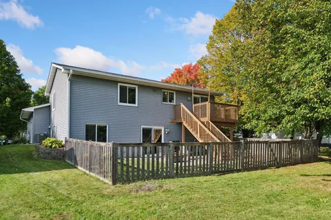 $395,000 | 2316 Van Sloun Road, Chaska, MN 55318