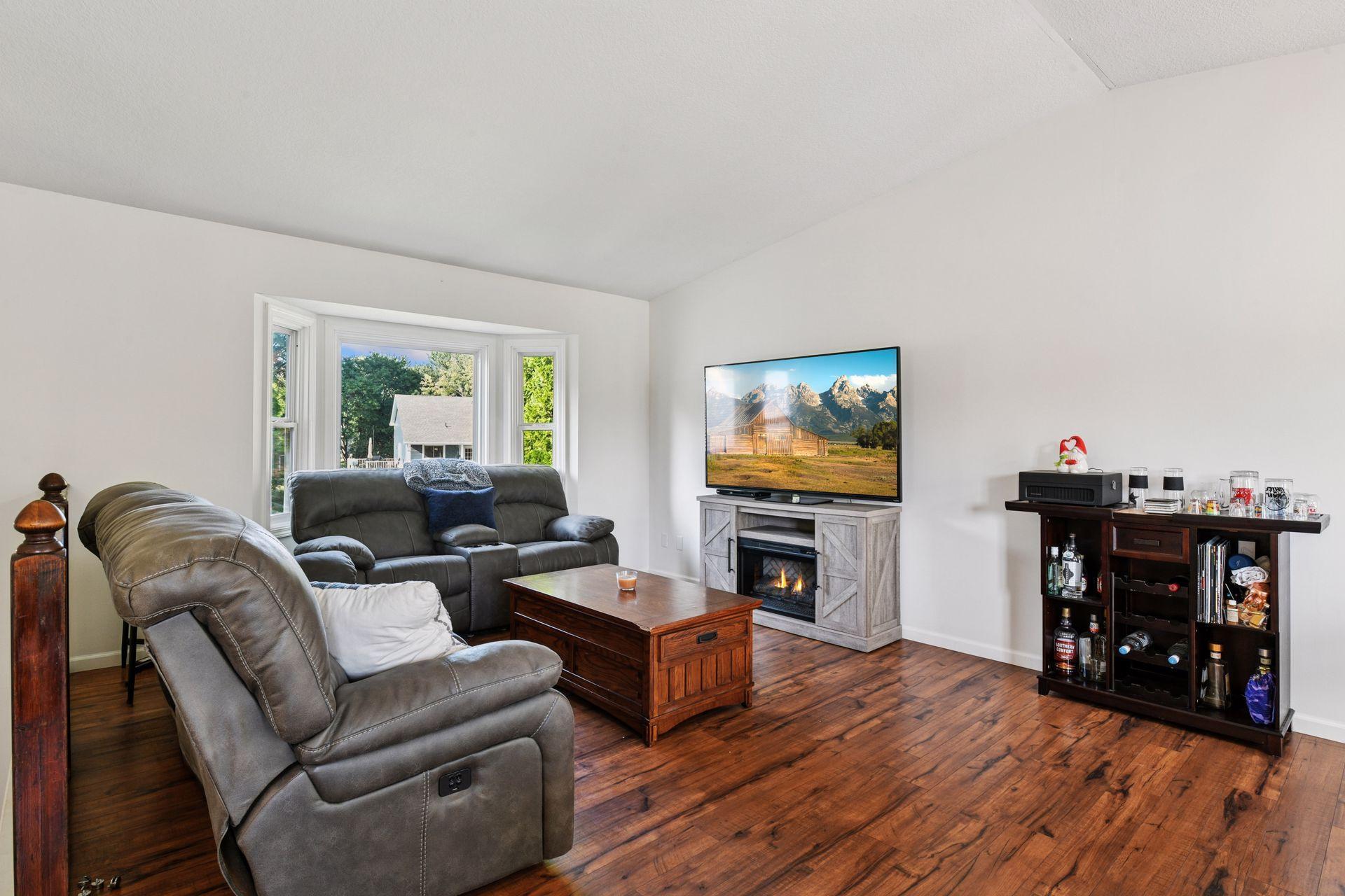 2316 Van Sloun Road Chaska, MN 55318 - Photo 6 of 52