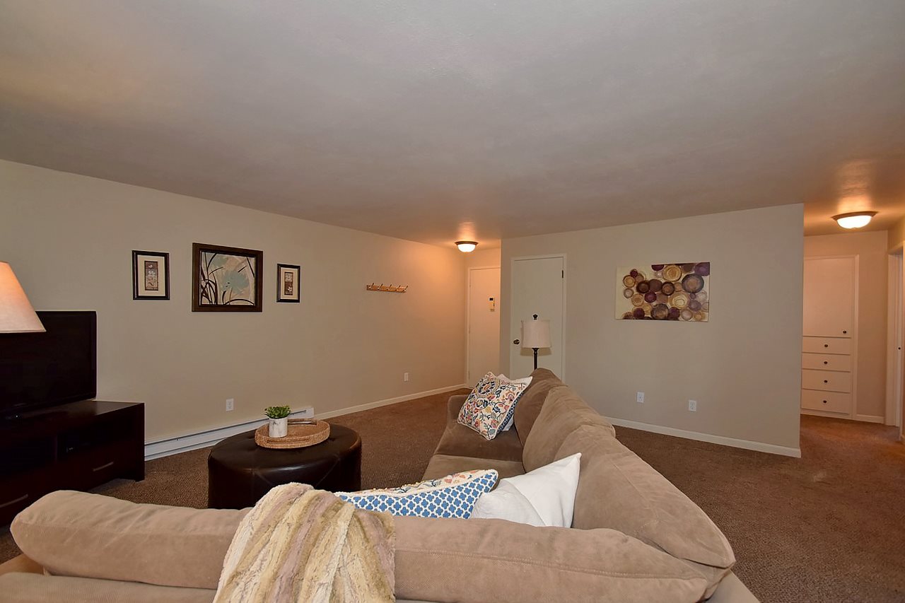 301 North Raymond Road, Unit 301A Spokane Valley, WA 99206 - Photo 4 of 16 Gallery Image 4