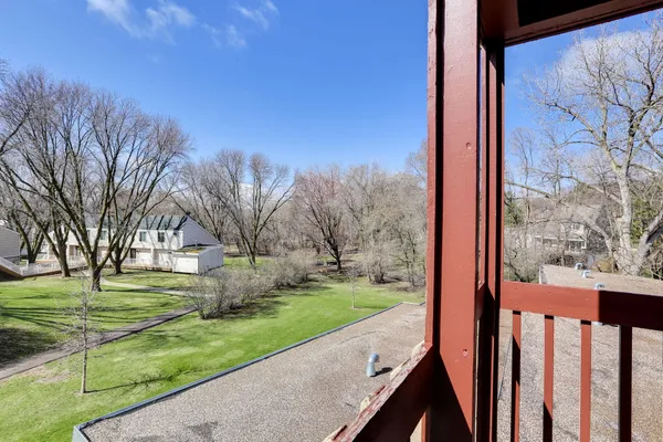 $122,500 | 110212 Village Road, Chaska, MN 55318