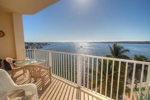 $345,000 | 8800 Bay Pines Boulevard, Unit 312, St. Petersburg, FL 33709