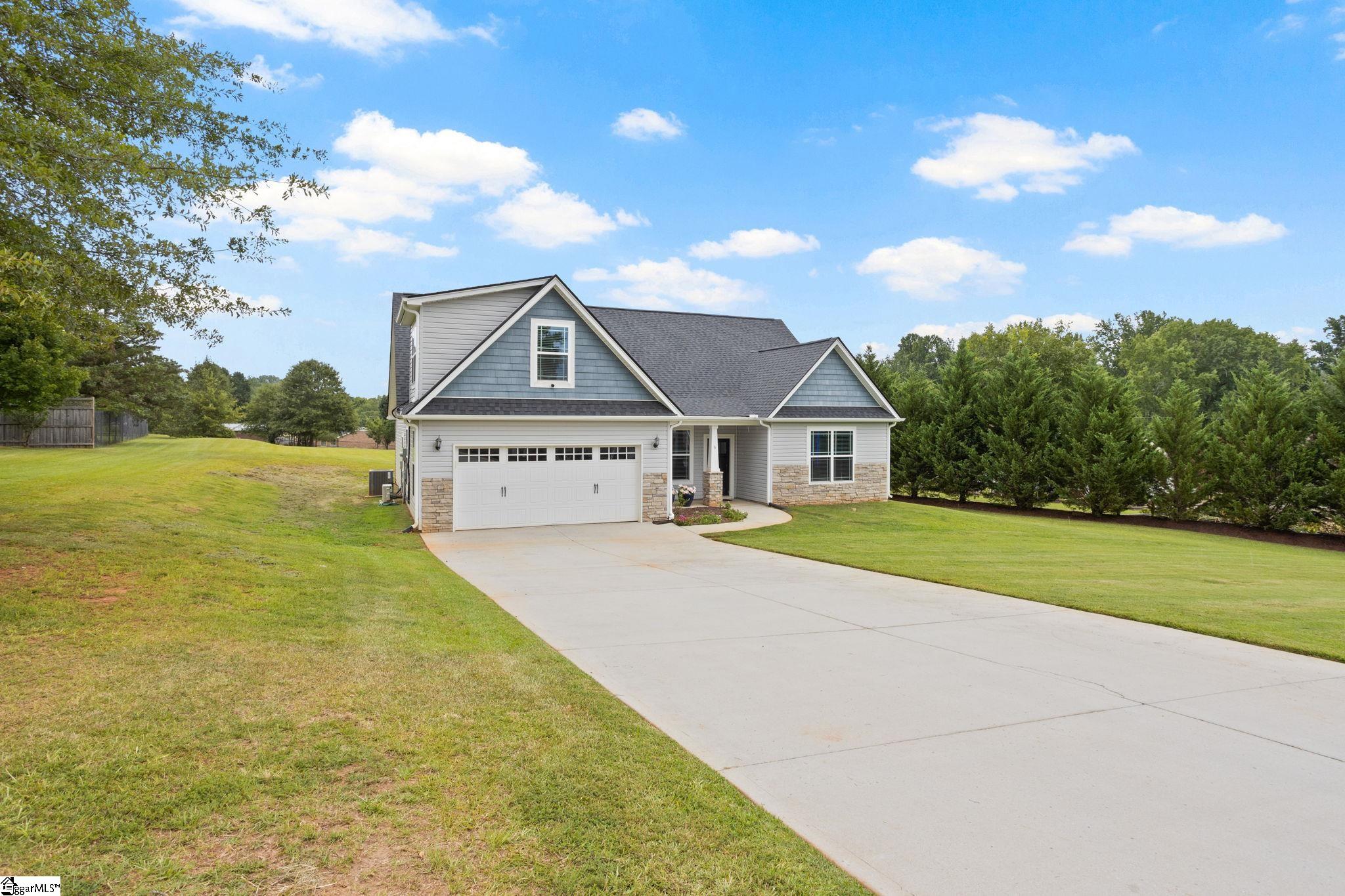 6 State Rd S-23-948 Travelers Rest, SC 29690 - Photo 3 of 44 Gallery Image 3