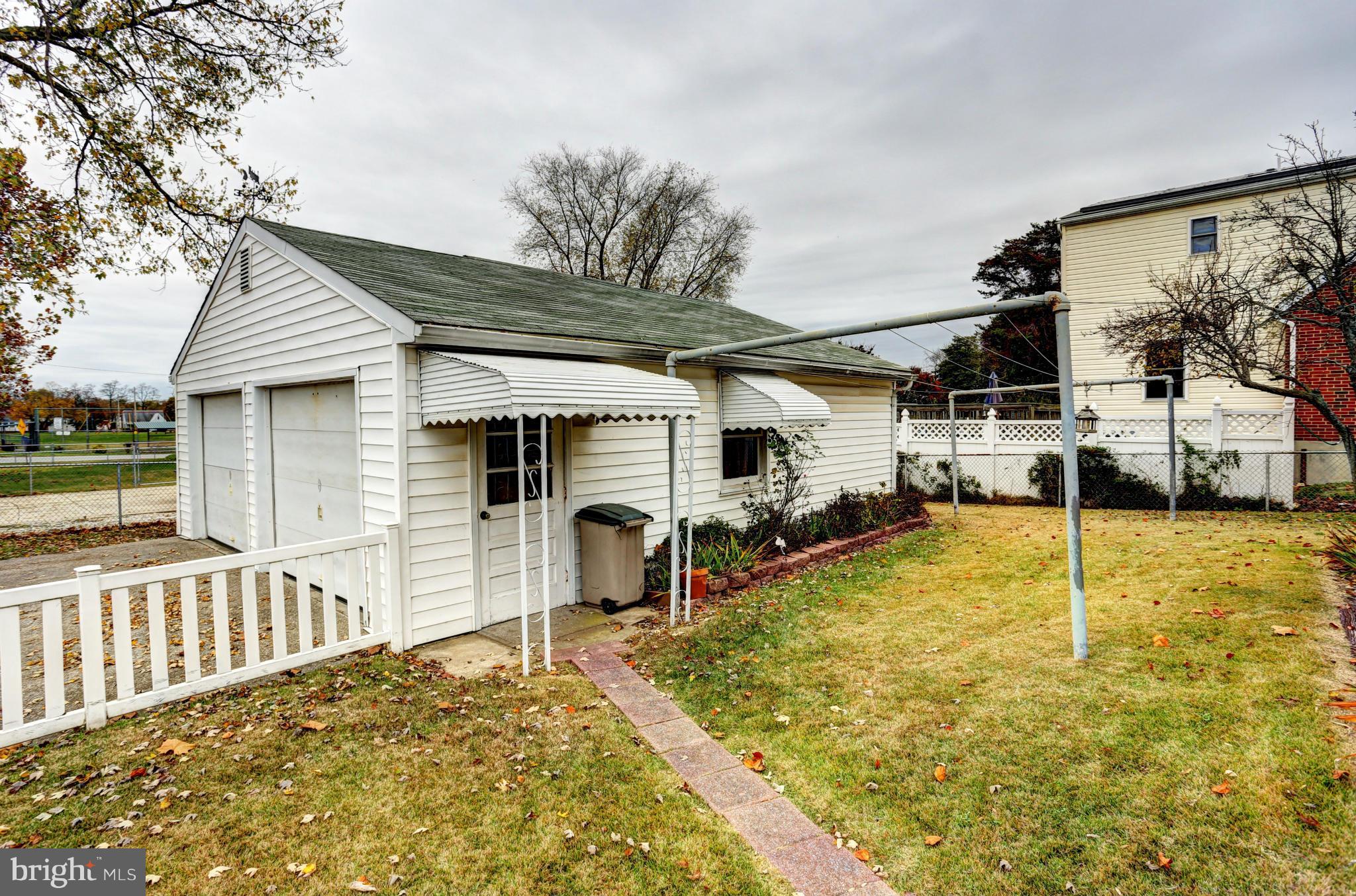 8472 Church Road Pasadena, MD 21122 - Photo 14 of 29 Exterior (Rear)