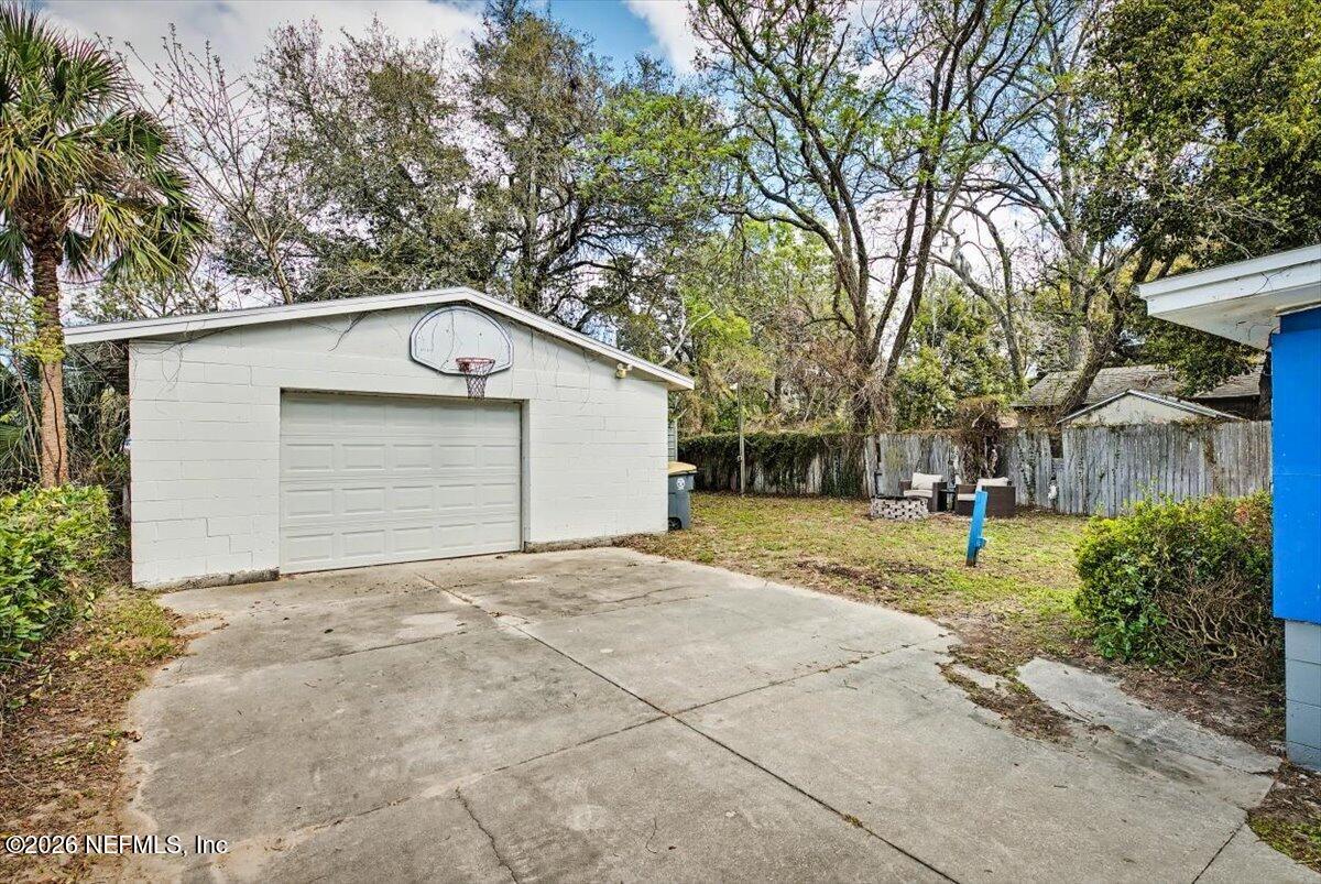 5511 Cruz Road Jacksonville, FL 32207 - Photo 2 of 9 03-CFREM_5511_Cruz_Rd_Jacksonville_FL_2-