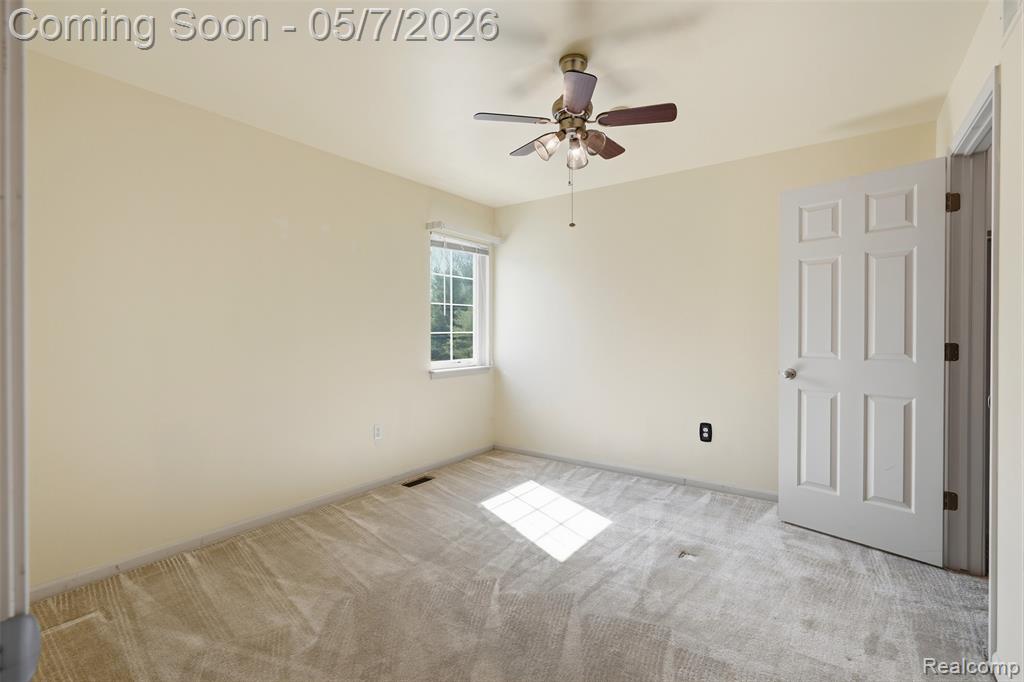 49118 Hawksburry Road Canton, MI 48188 - Photo 24 of 54