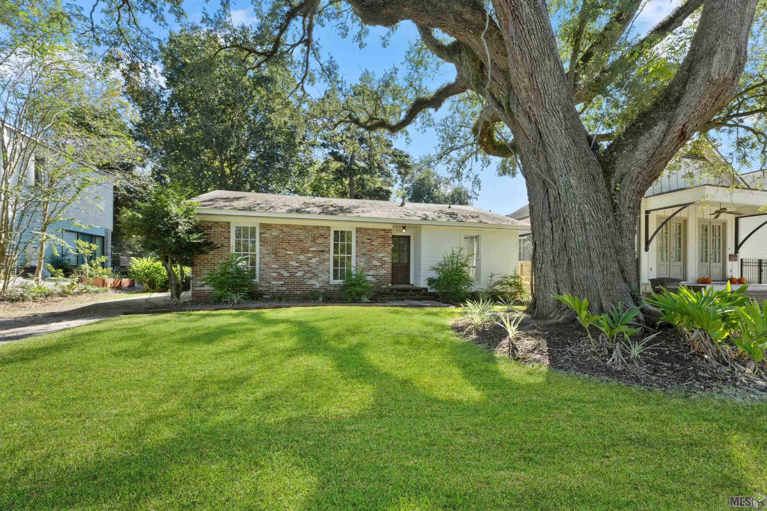 2333 Orpine Avenue Baton Rouge, LA 70808 - Photo 1 of 32