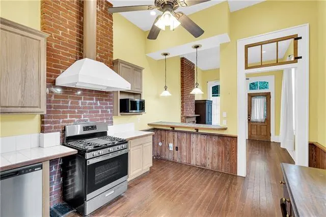 $1,675 | 216 Vallette Street, New Orleans, LA 70114