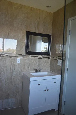 $430,000 | 9763 Northwest 37th Street, Sunrise, FL 33351