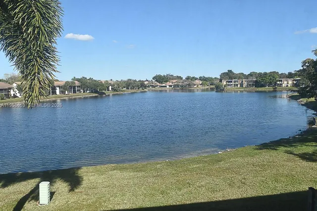 $430,000 | 9763 Northwest 37th Street, Sunrise, FL 33351