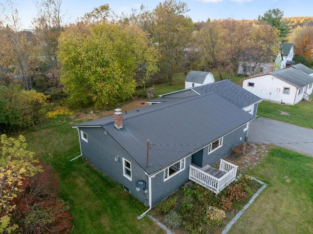 $247,000 | 16 Park Street, Stewartstown, NH 03597