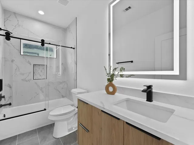 $409,990 | 2588 West Tidwell Road, Houston, TX 77091