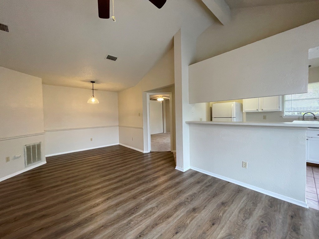 16719 Whitebrush Loop Austin, TX 78717 - Photo 9 of 37