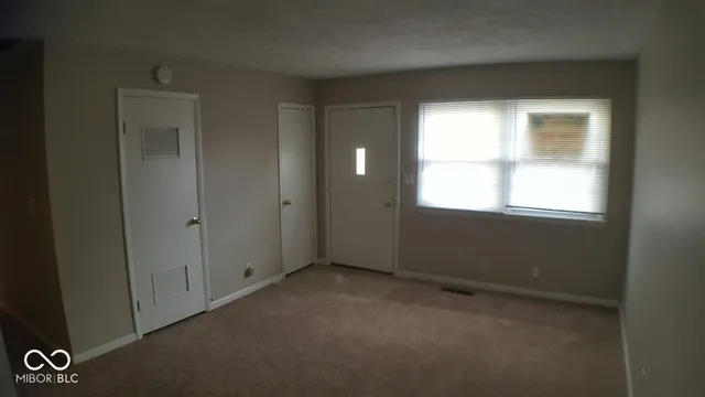 $1,150 | 2020 Audubon Drive, Evansville, IN 47715