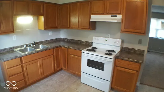 $1,150 | 2020 Audubon Drive, Evansville, IN 47715