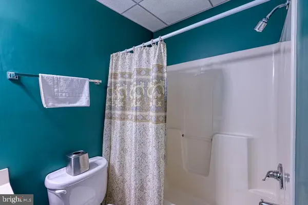 $1,300,000 | 68 Emma Jane Lane, Bumpass, VA 23024