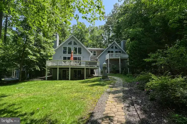 $1,300,000 | 68 Emma Jane Lane, Bumpass, VA 23024