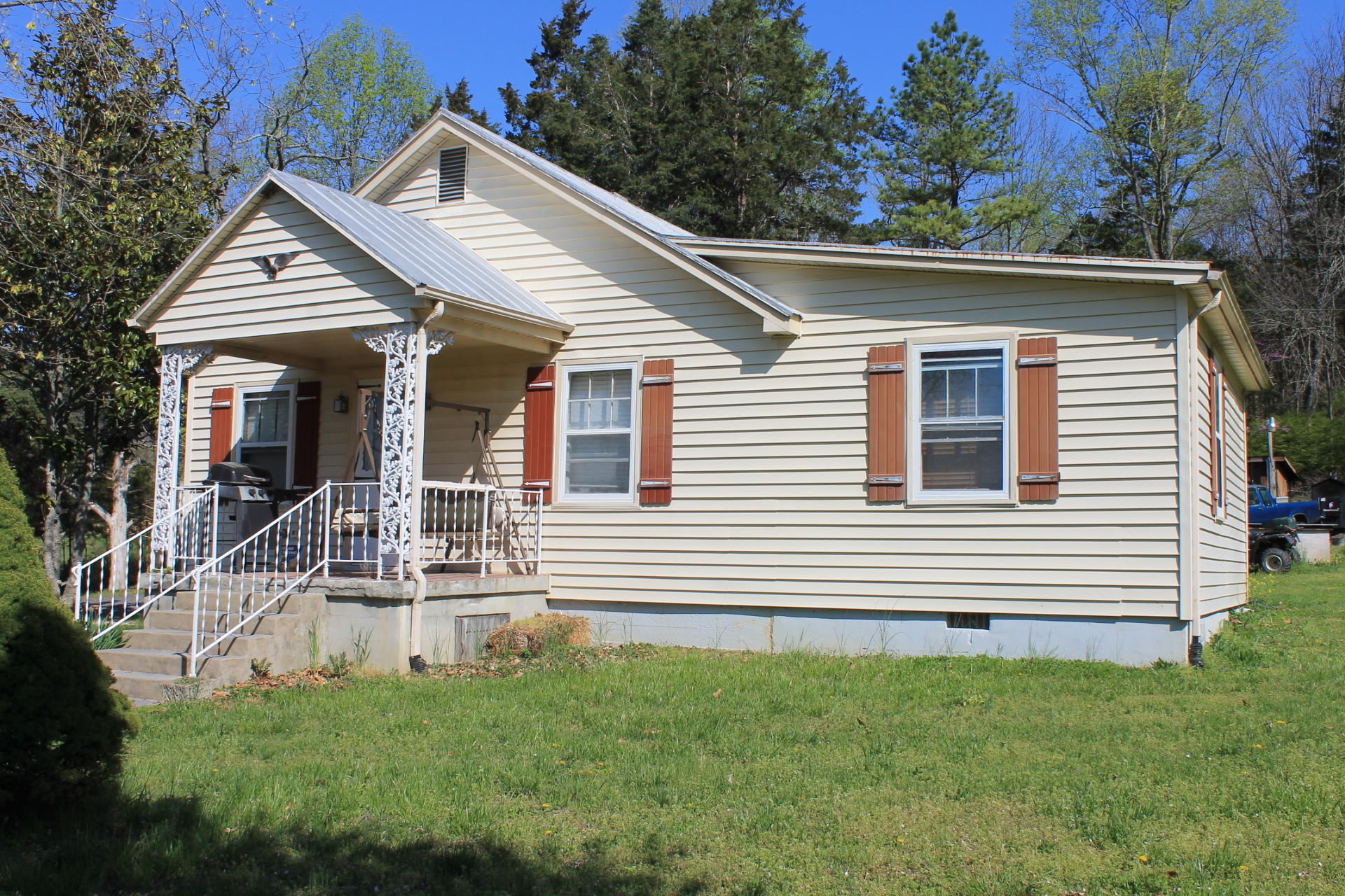 67 Allen Branch Road Eagle Rock, VA 24085 - Photo 1 of 11 R front