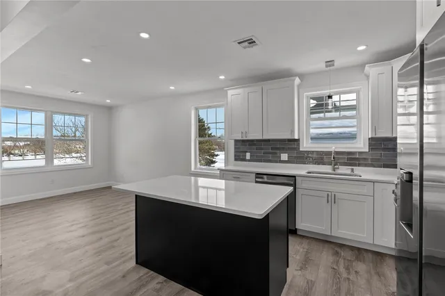 $725,000 | 29 Stansbury Street, Providence, RI 02908