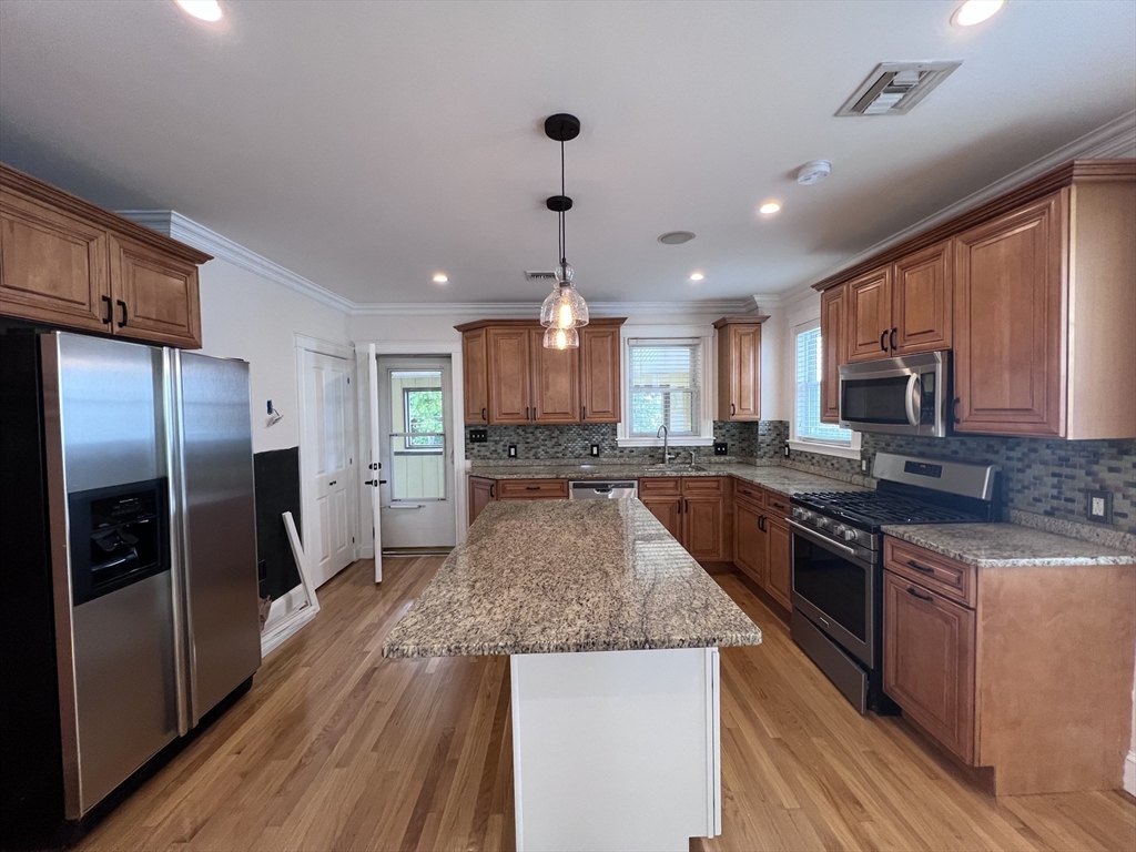 69 Jaques Street, Unit 4 Somerville, MA 02145 - Photo 2 of 16