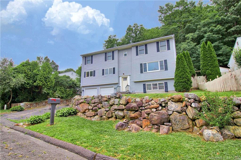 137 High Ridge Road Naugatuck, CT 06770 - Photo 1 of 1 2886 Sq Ft