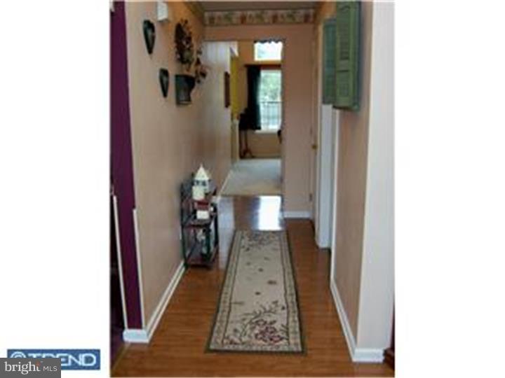 617 Raspberry Court Williamstown, NJ 08094 - Photo 5 of 12