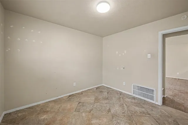 an empty room with an empty space