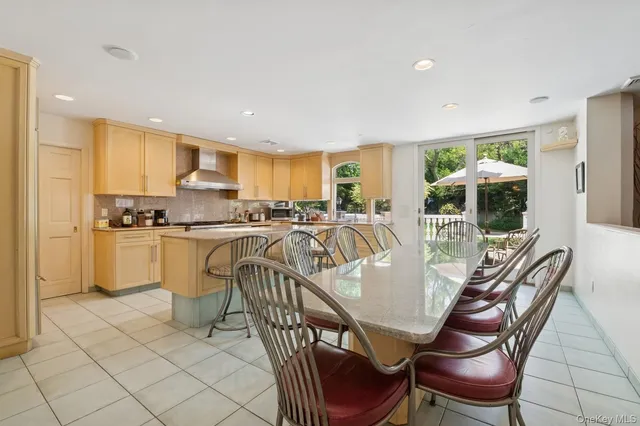 $2,999,000 | 328 Ivy Hill Road, Woodmere, NY 11598