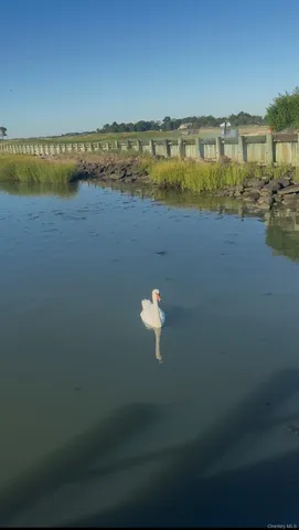 $2,999,000 | 328 Ivy Hill Road, Woodmere, NY 11598