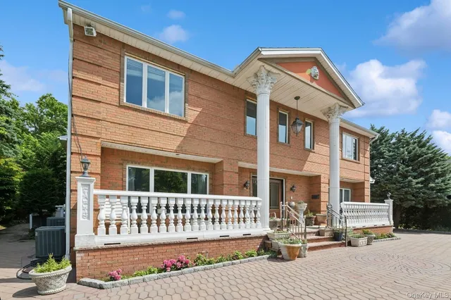 $2,999,000 | 328 Ivy Hill Road, Woodmere, NY 11598