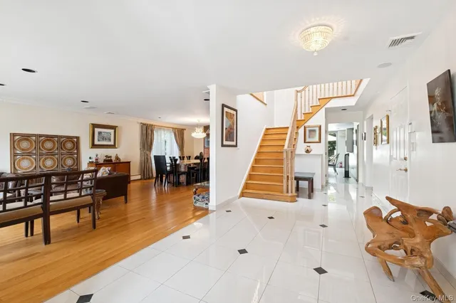 $2,999,000 | 328 Ivy Hill Road, Woodmere, NY 11598