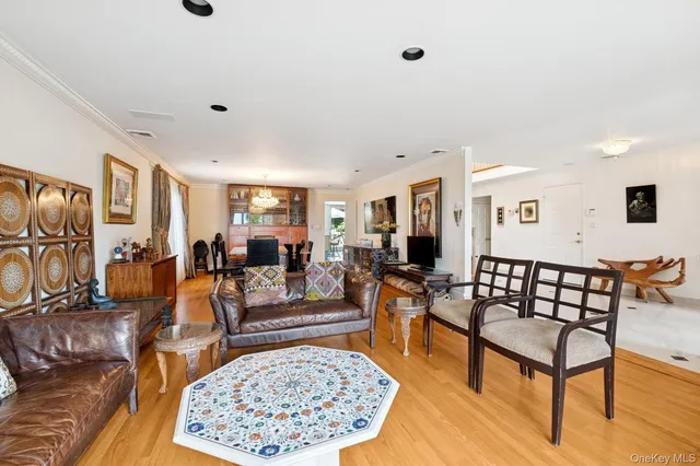 $2,999,000 | 328 Ivy Hill Road, Woodmere, NY 11598