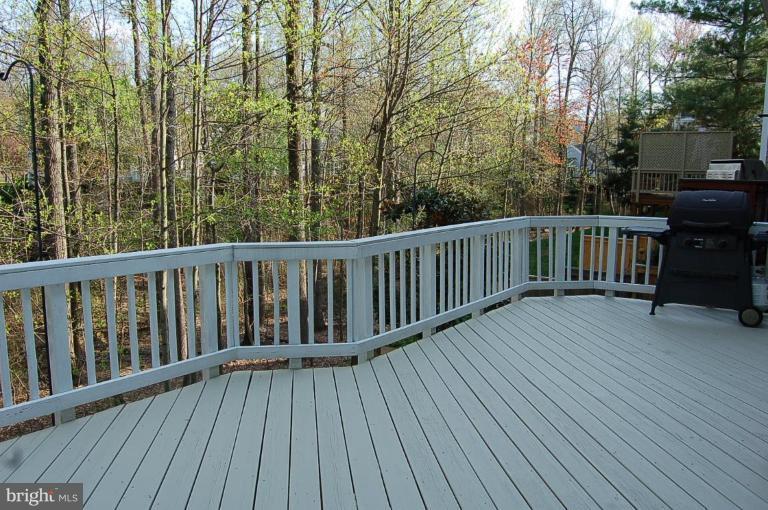 1219 Woodbrook Court Reston, VA 20194 - Photo 20 of 26 Deck