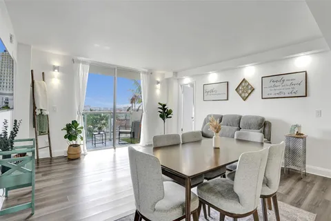 $199,900 | 13499 Biscayne Boulevard, Unit 610, North Miami, FL 33181