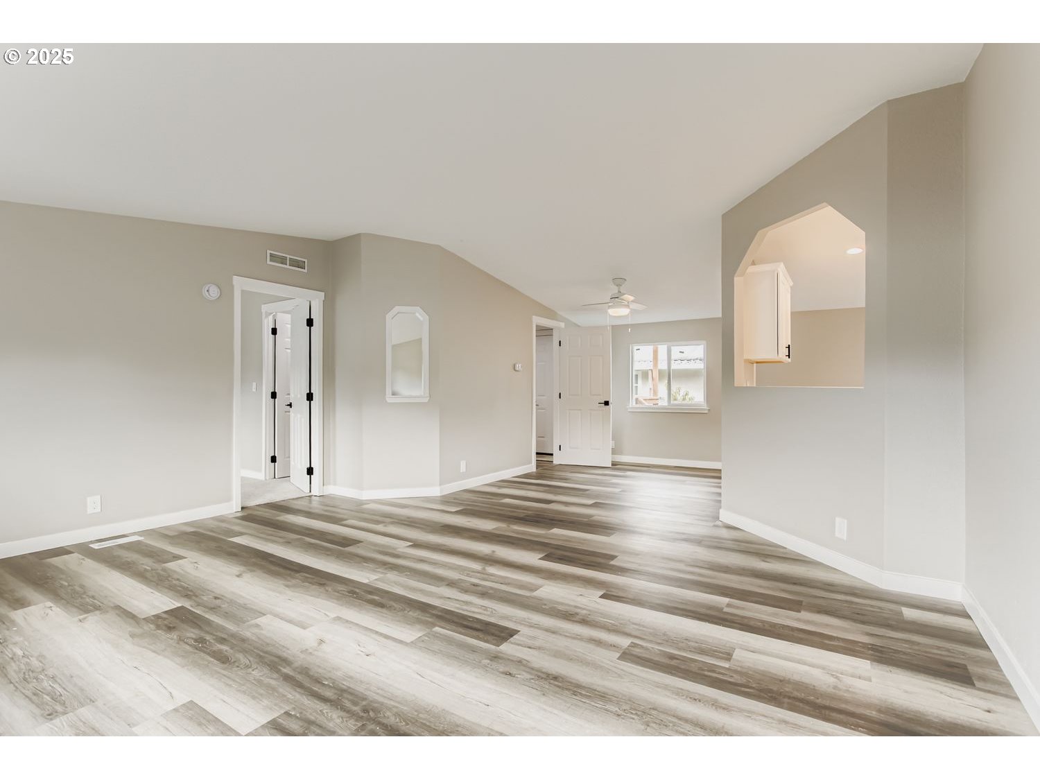 25800 Southeast Eagle Creek Road, Unit 13 Eagle Creek, OR 97022 - Photo 5 of 12