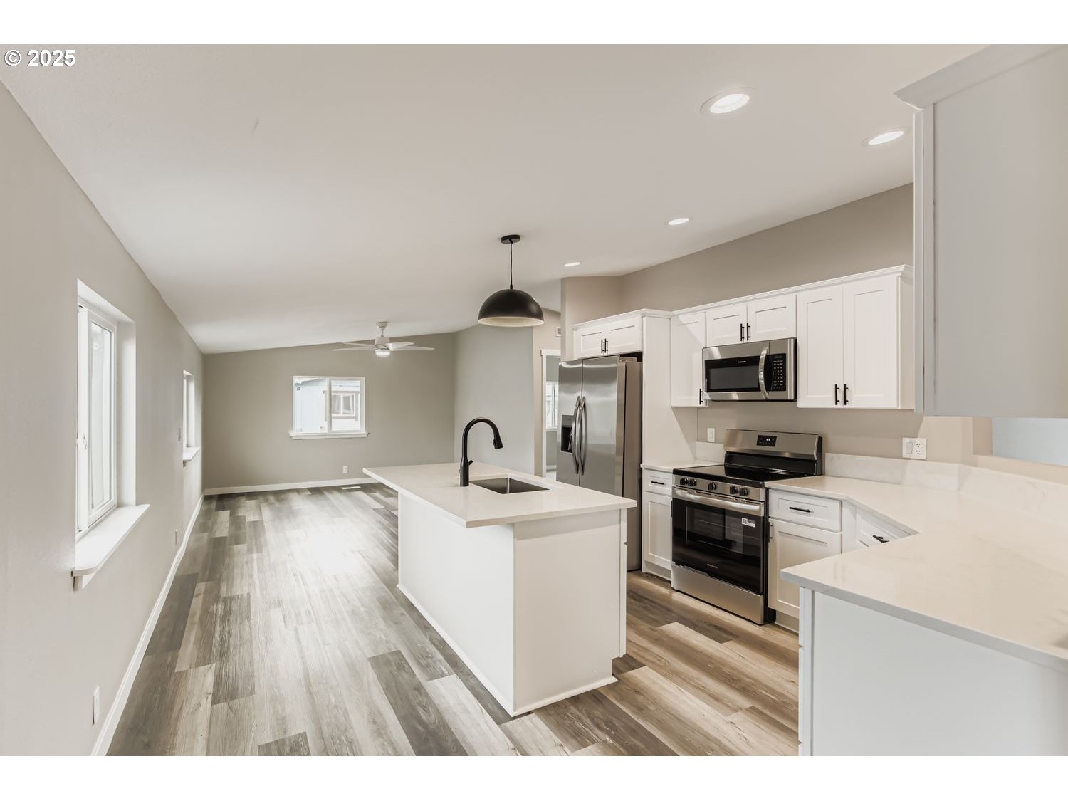 25800 Southeast Eagle Creek Road, Unit 13 Eagle Creek, OR 97022 - Photo 9 of 12