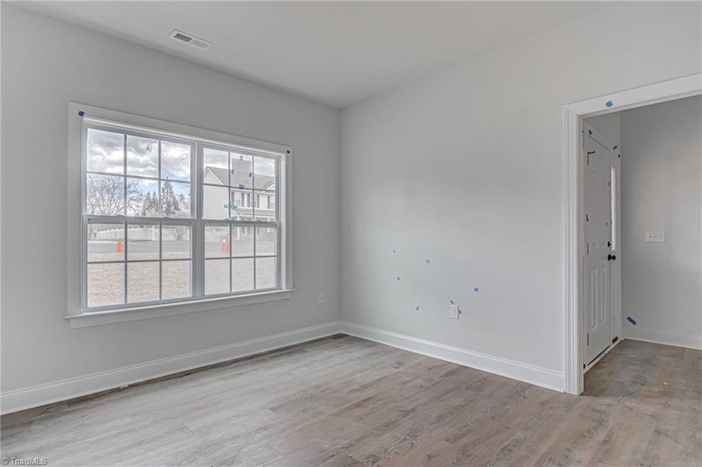 4719 Ridgefall Road Greensboro, NC 27410 - Photo 15 of 32 Gallery Image 15