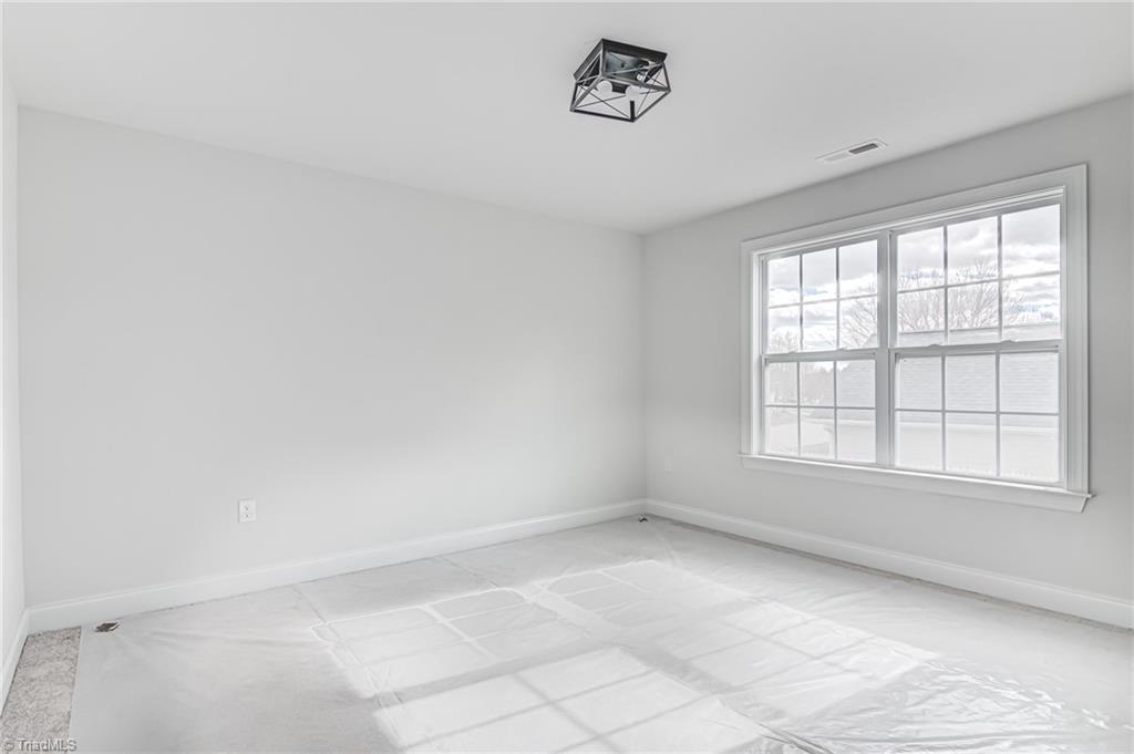 4719 Ridgefall Road Greensboro, NC 27410 - Photo 24 of 32 Gallery Image 24