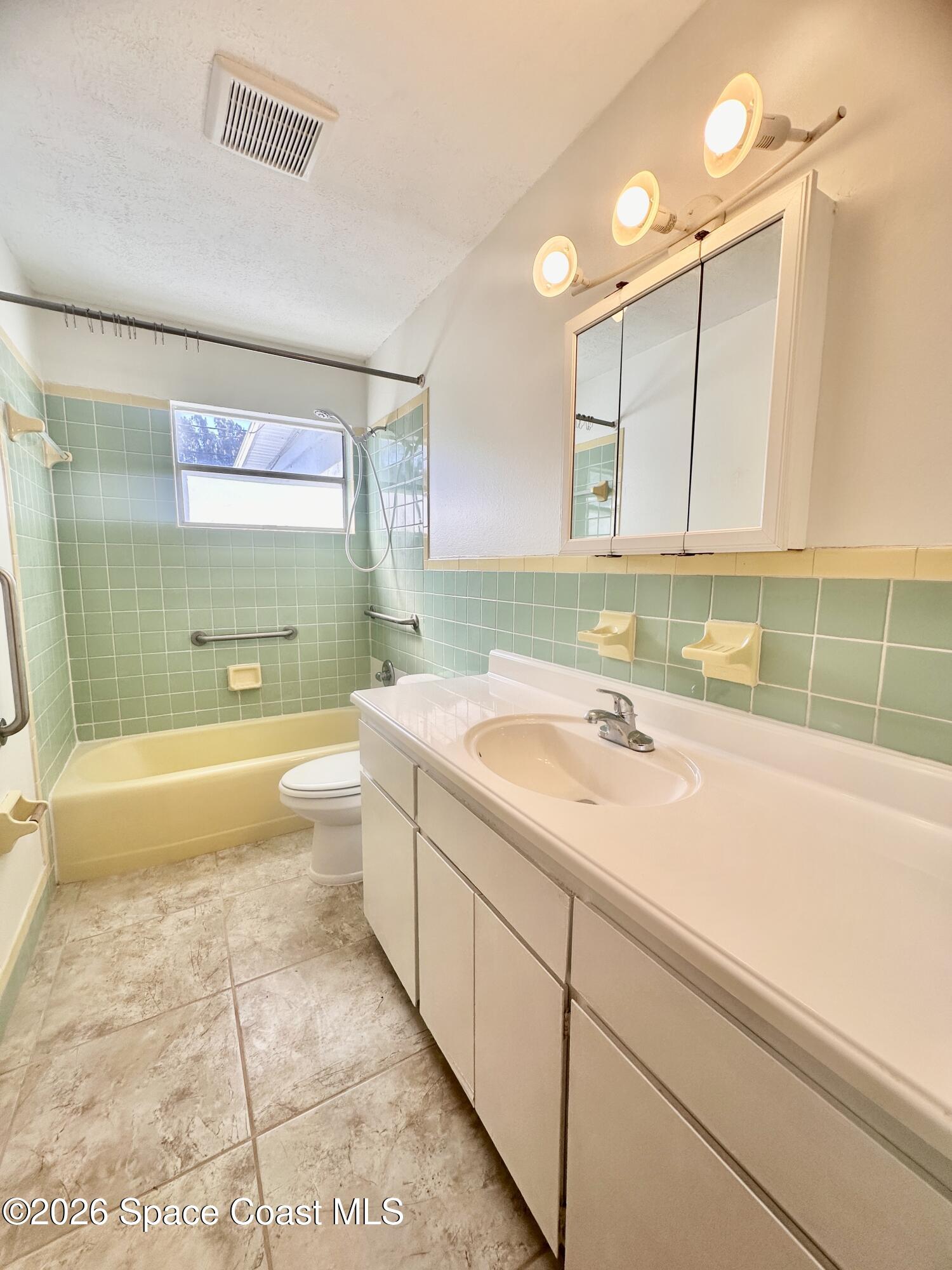 2946 Matthew Drive Rockledge, FL 32955 - Photo 6 of 19 IMG_E4865