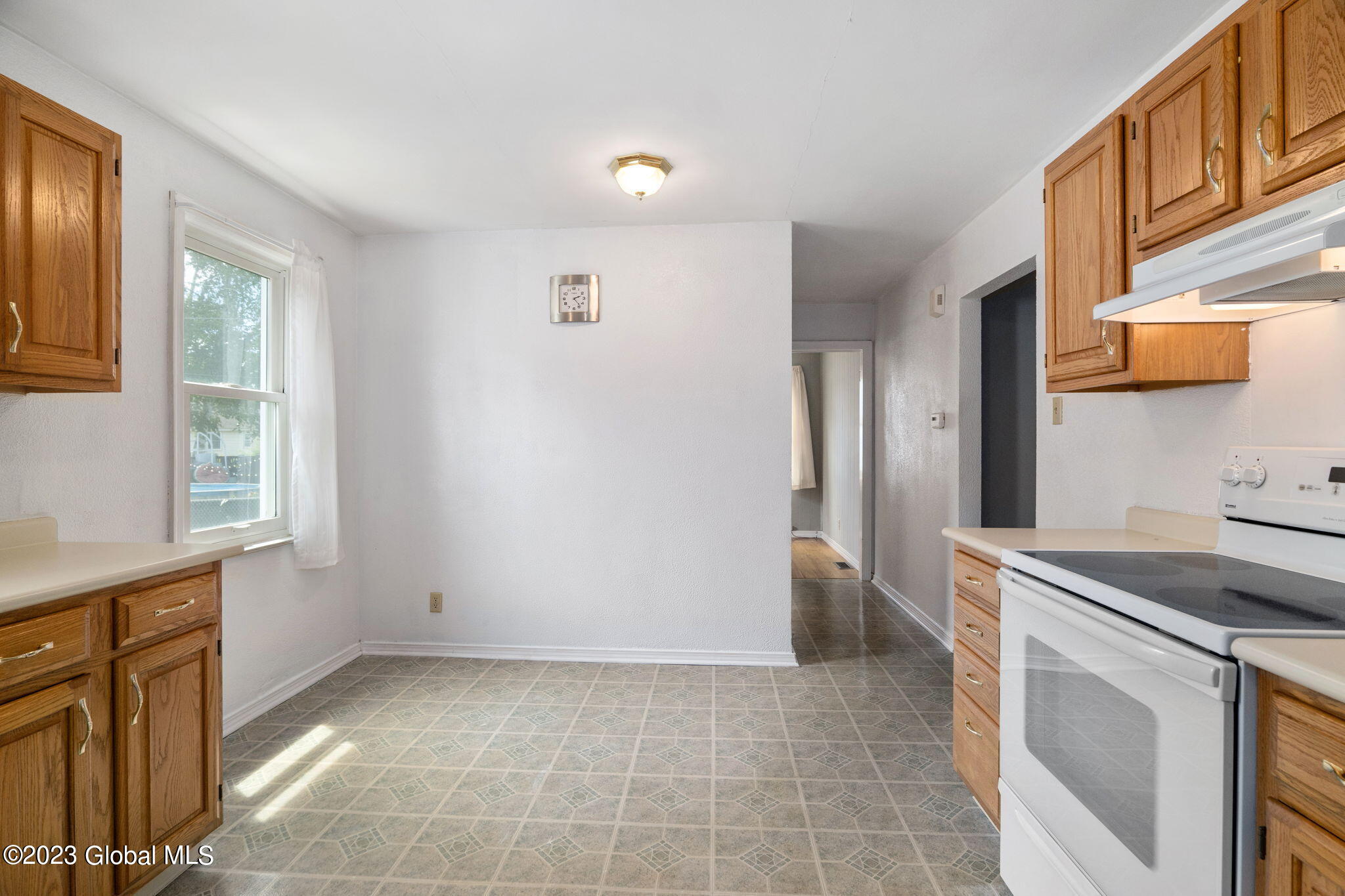 1009 Peter Road Schenectady, NY 12303 - Photo 12 of 41 12-web-or-mls-1009 Peter Road_12
