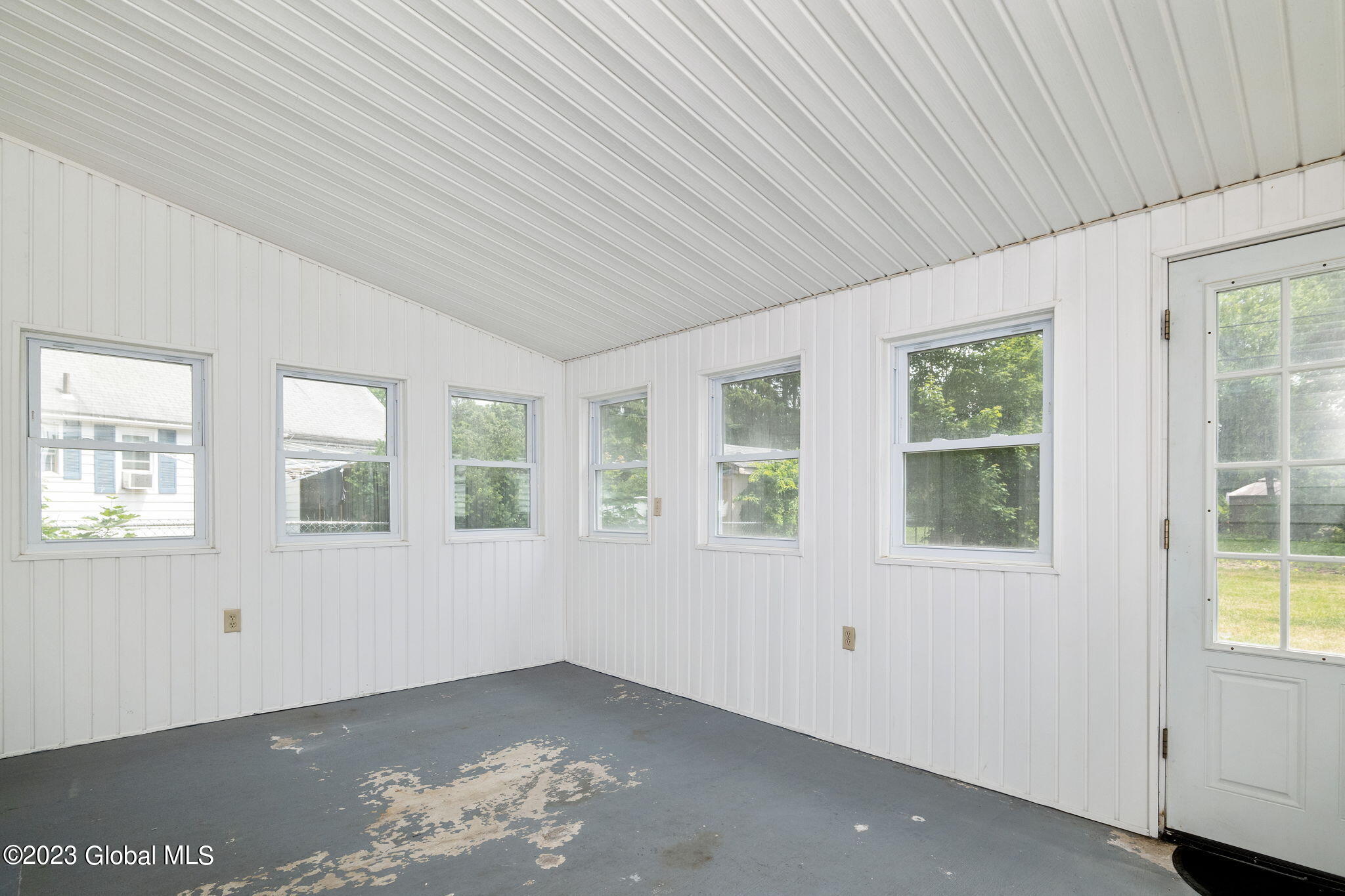 1009 Peter Road Schenectady, NY 12303 - Photo 29 of 41 29-web-or-mls-1009 Peter Road_29