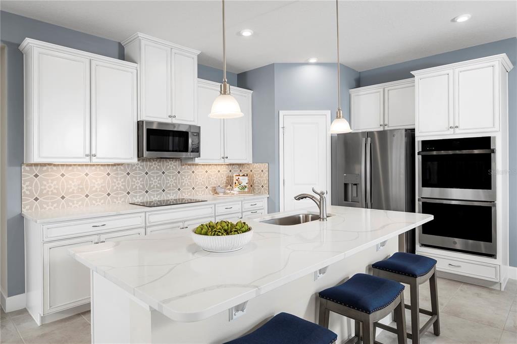 2518 White Ladyfish Road Wimauma, FL 33598 - Photo 8 of 21