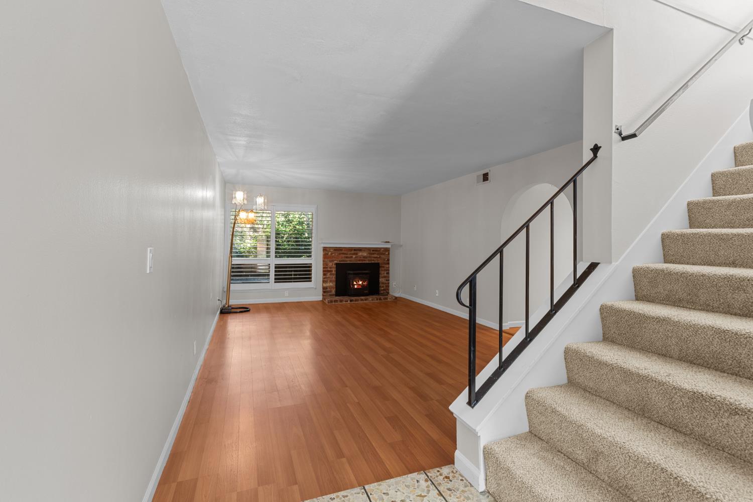 6909 Monticello Court Citrus Heights, CA 95621 - Photo 7 of 38 a view of entryway and hall with wooden floor