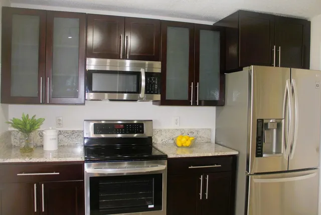 $3,500 | 6663 Boca Pines Trail, Unit B, Boca Raton, FL 33433