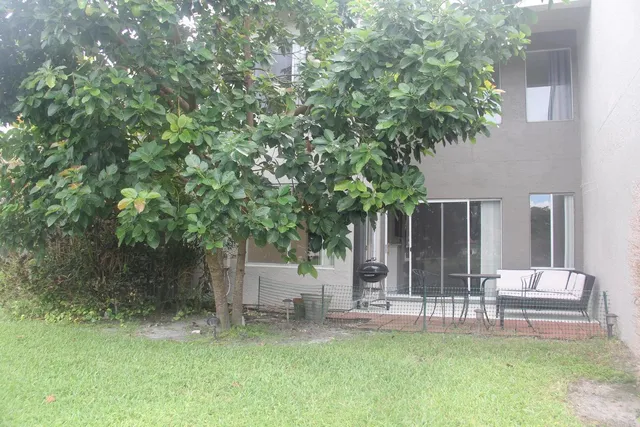 $3,500 | 6663 Boca Pines Trail, Unit B, Boca Raton, FL 33433