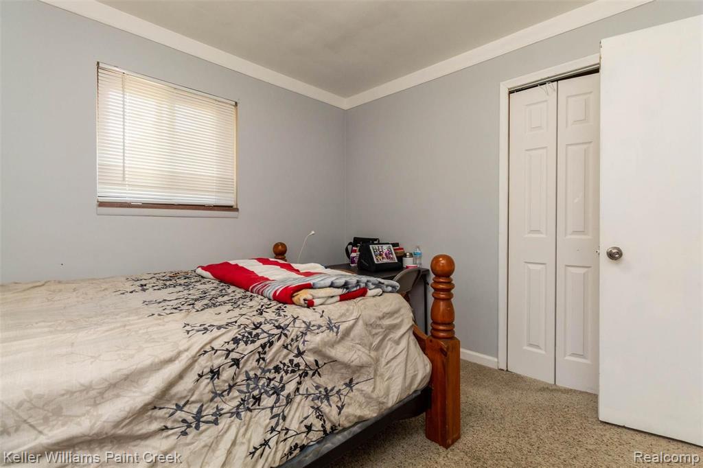 11031 Twelve Mile Road Warren, MI 48093 - Photo 18 of 41