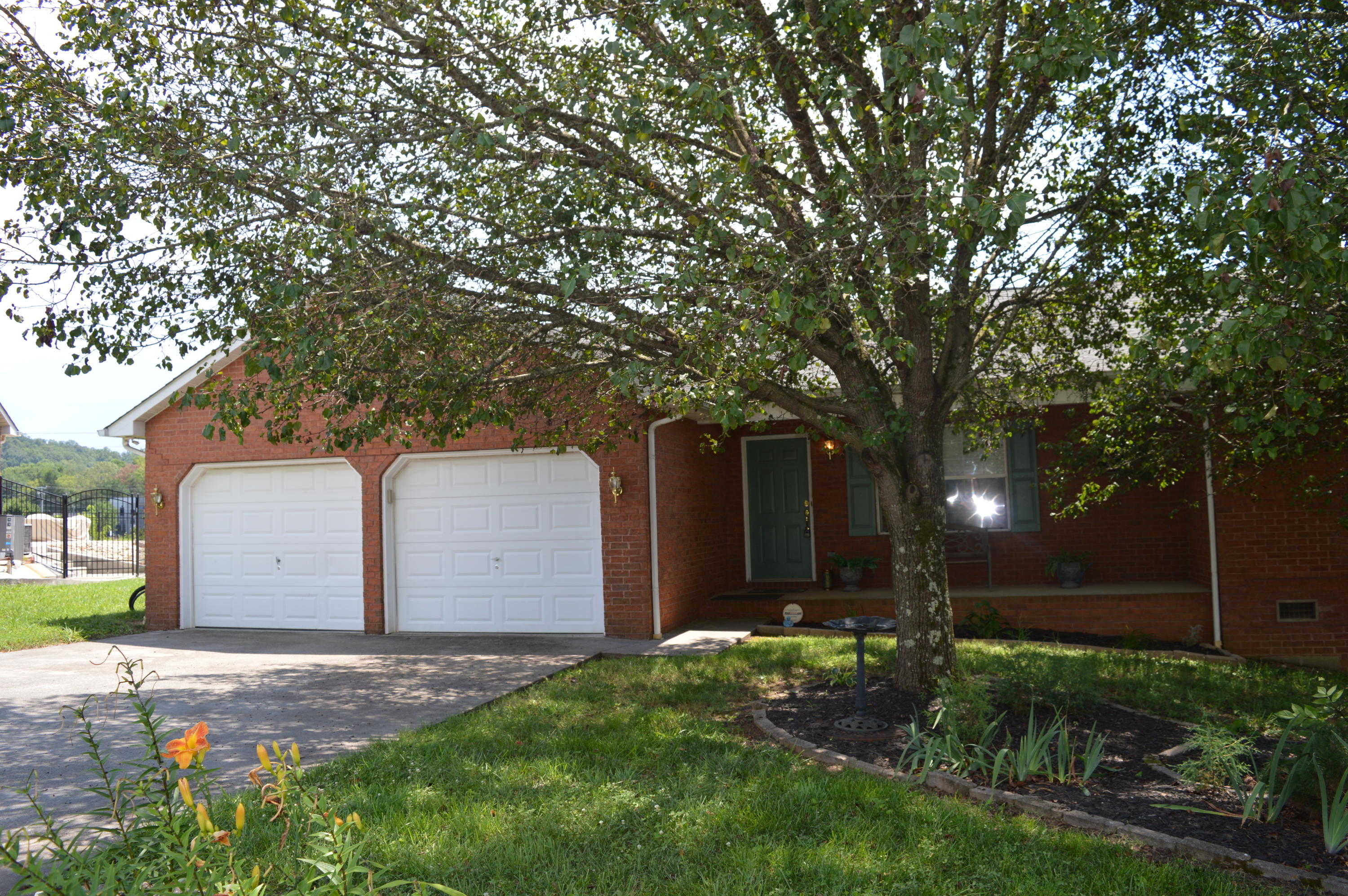3524 Adams Gate Road Knoxville, TN 37931 - Photo 3 of 35 FRONT