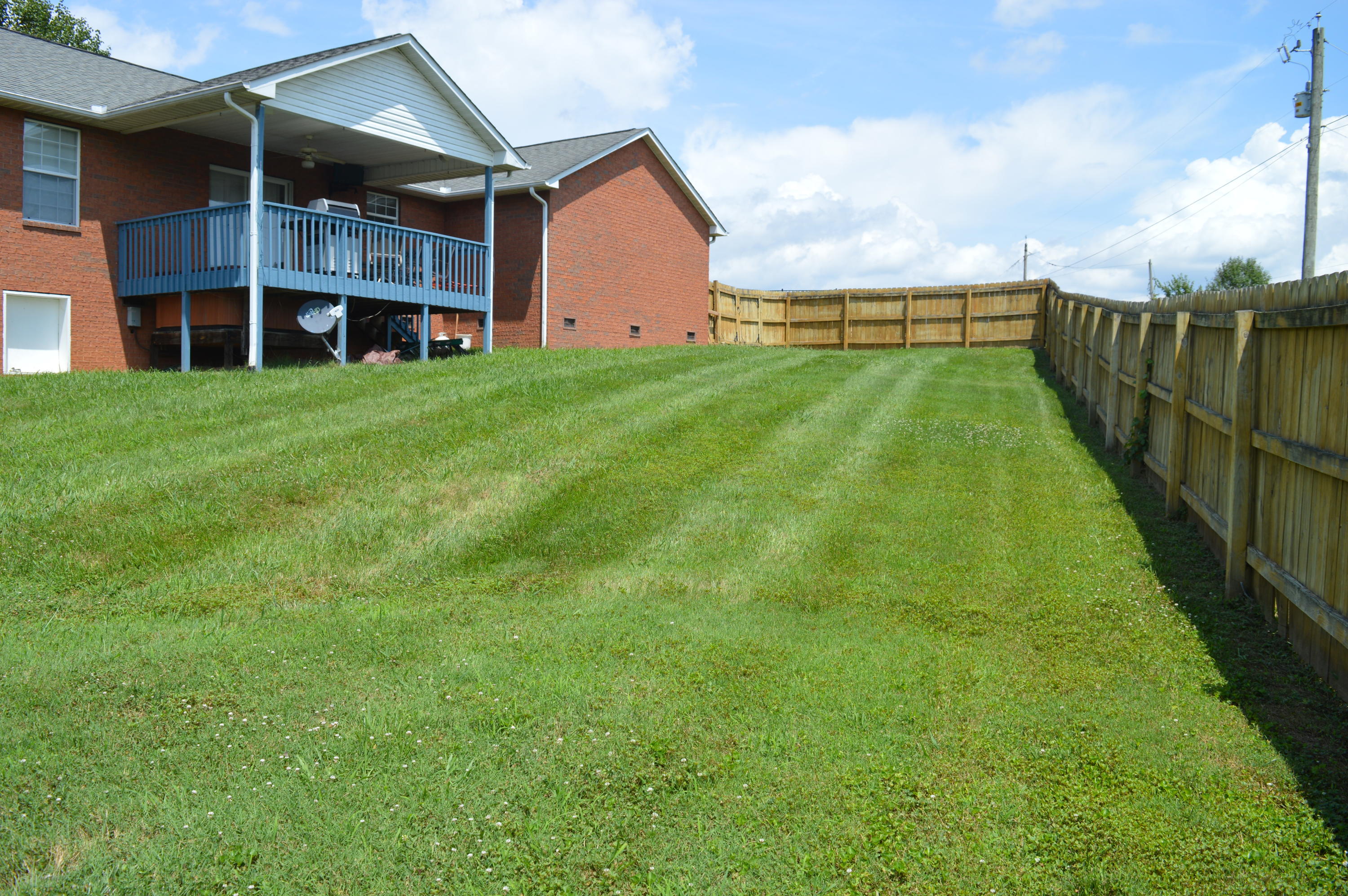 3524 Adams Gate Road Knoxville, TN 37931 - Photo 34 of 35 LARGE YARD